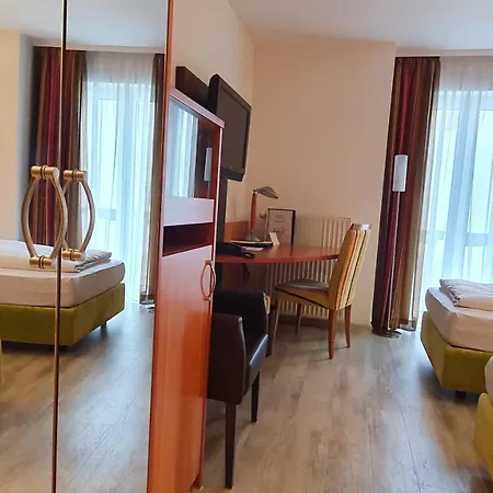 酒店 杜密兹尔奥斯特里斯酒店