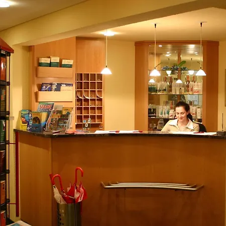 酒店 杜密兹尔奥斯特里斯酒店 沃尔多夫