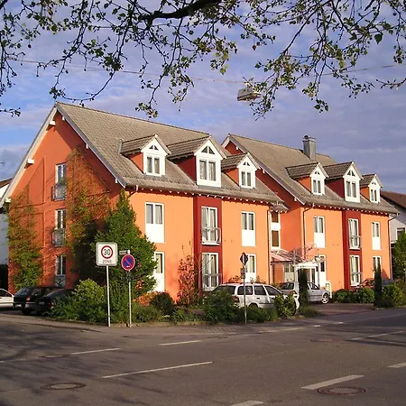 酒店 杜密兹尔奥斯特里斯酒店 4*