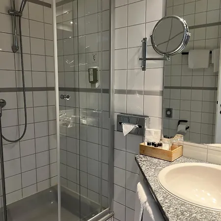 Astralis Domizil 4* فالدورف